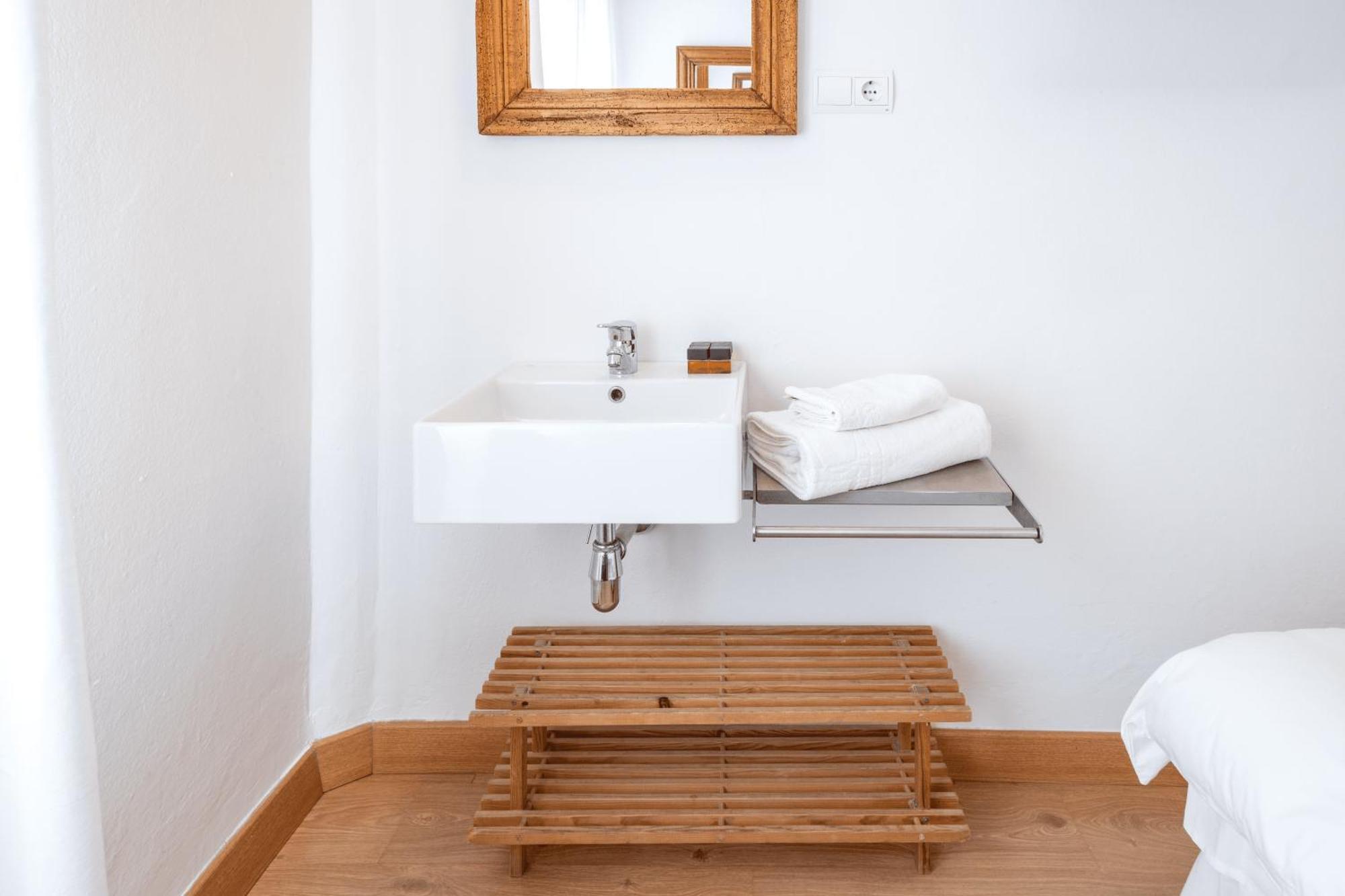 Hostal Parque Ibiza Pokoj fotografie
