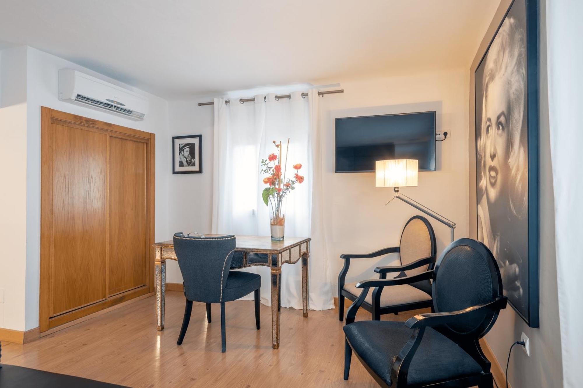 Hostal Parque Ibiza Pokoj fotografie