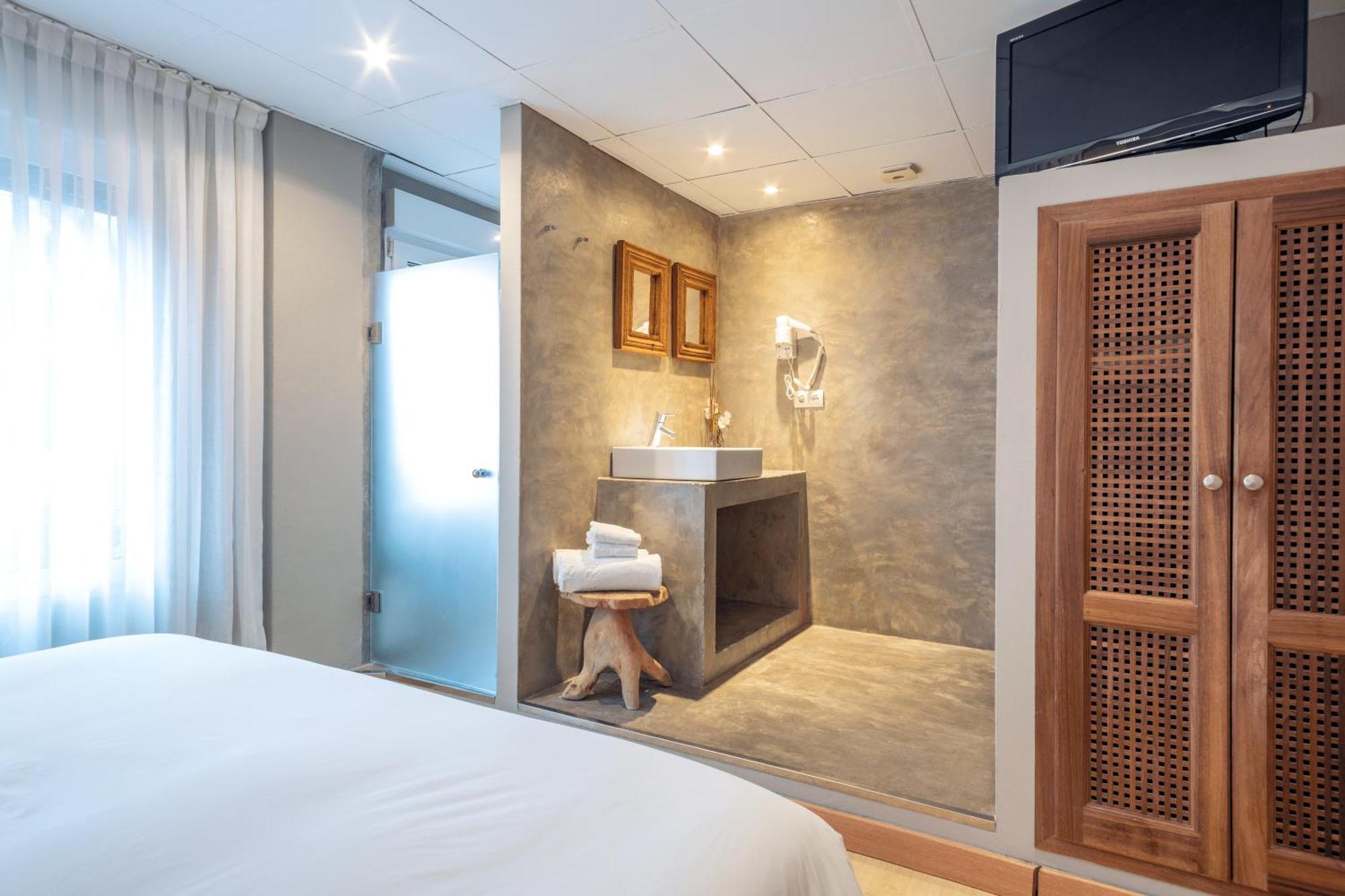 Hostal Parque Ibiza Pokoj fotografie