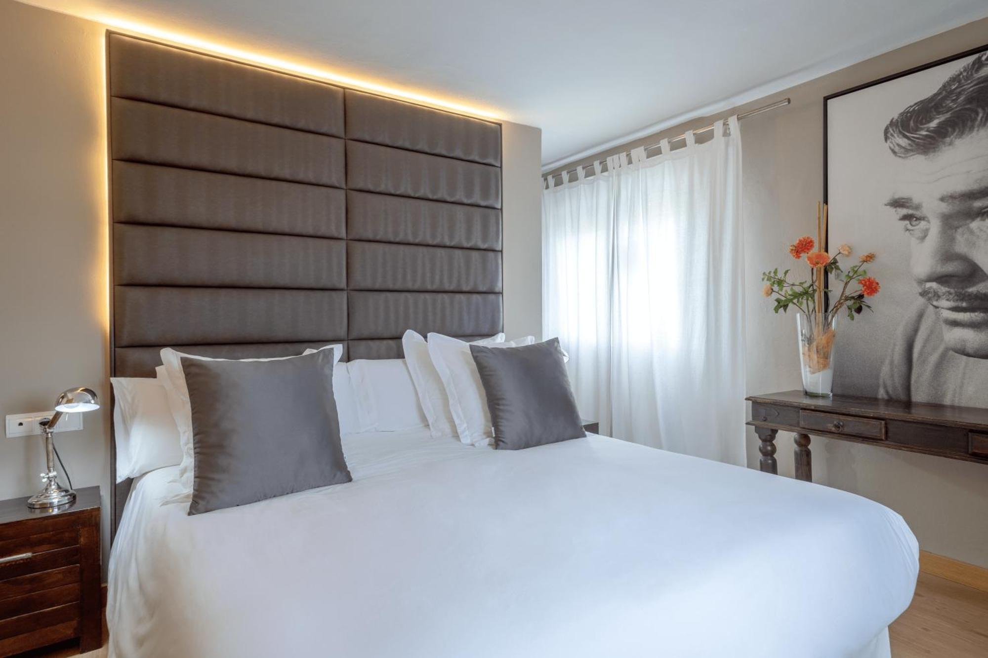 Hostal Parque Ibiza Pokoj fotografie